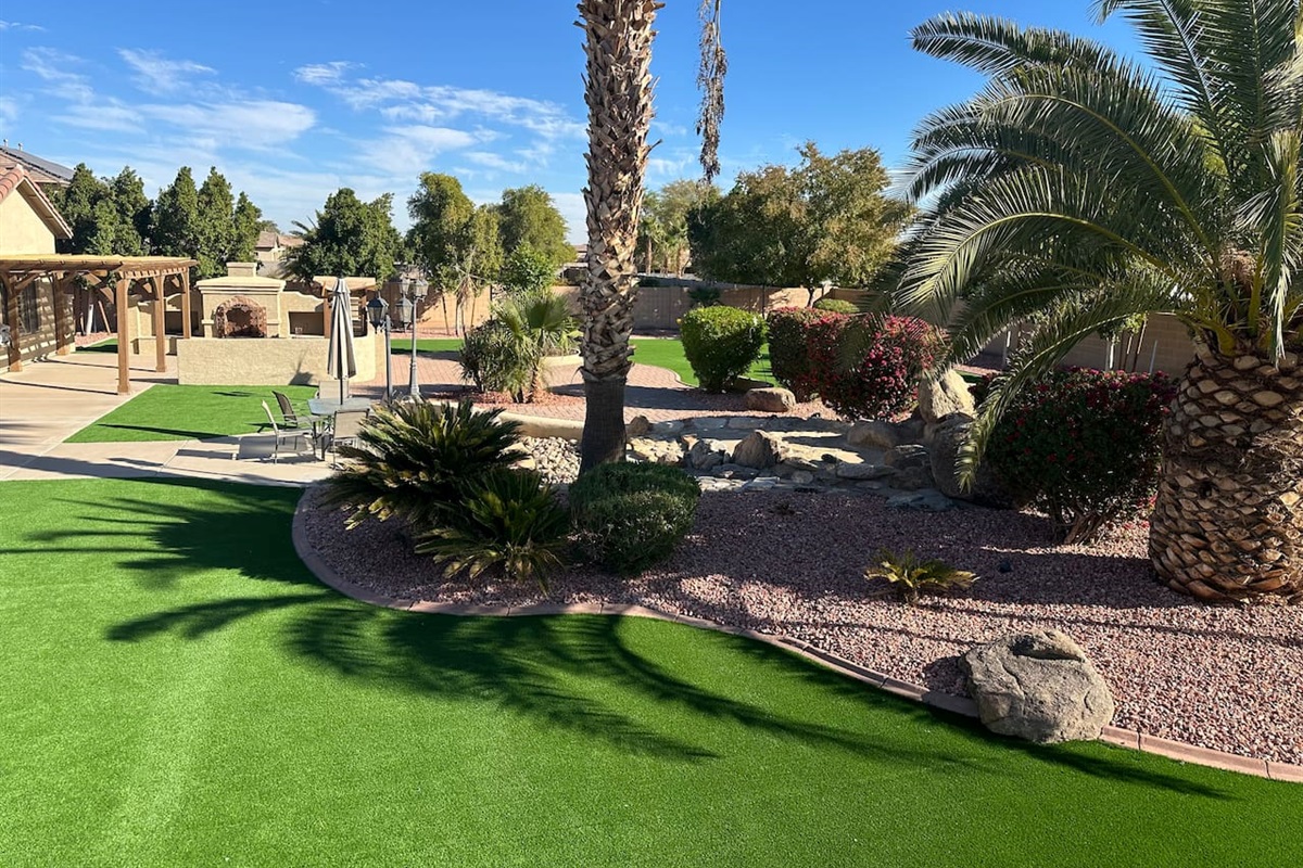 Desert Cove Escape | 5BR Retreat w/ Pool & Casita — Desert Cove Escape | 5BR Retreat w/ Pool & Casita, Surprise, Arizona — photo 17