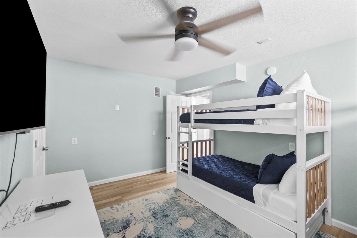 Bunk beds with a extra trundle bed
