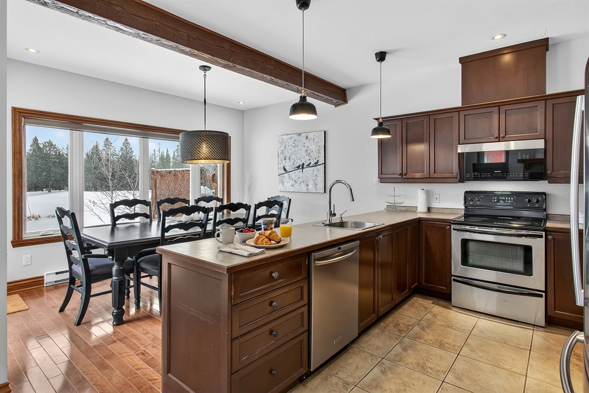 Cook and dine with a view