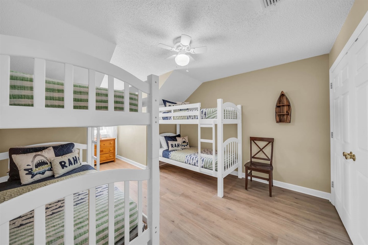 West upstairs bunkroom. Two sets of twin over twin bunkbeds