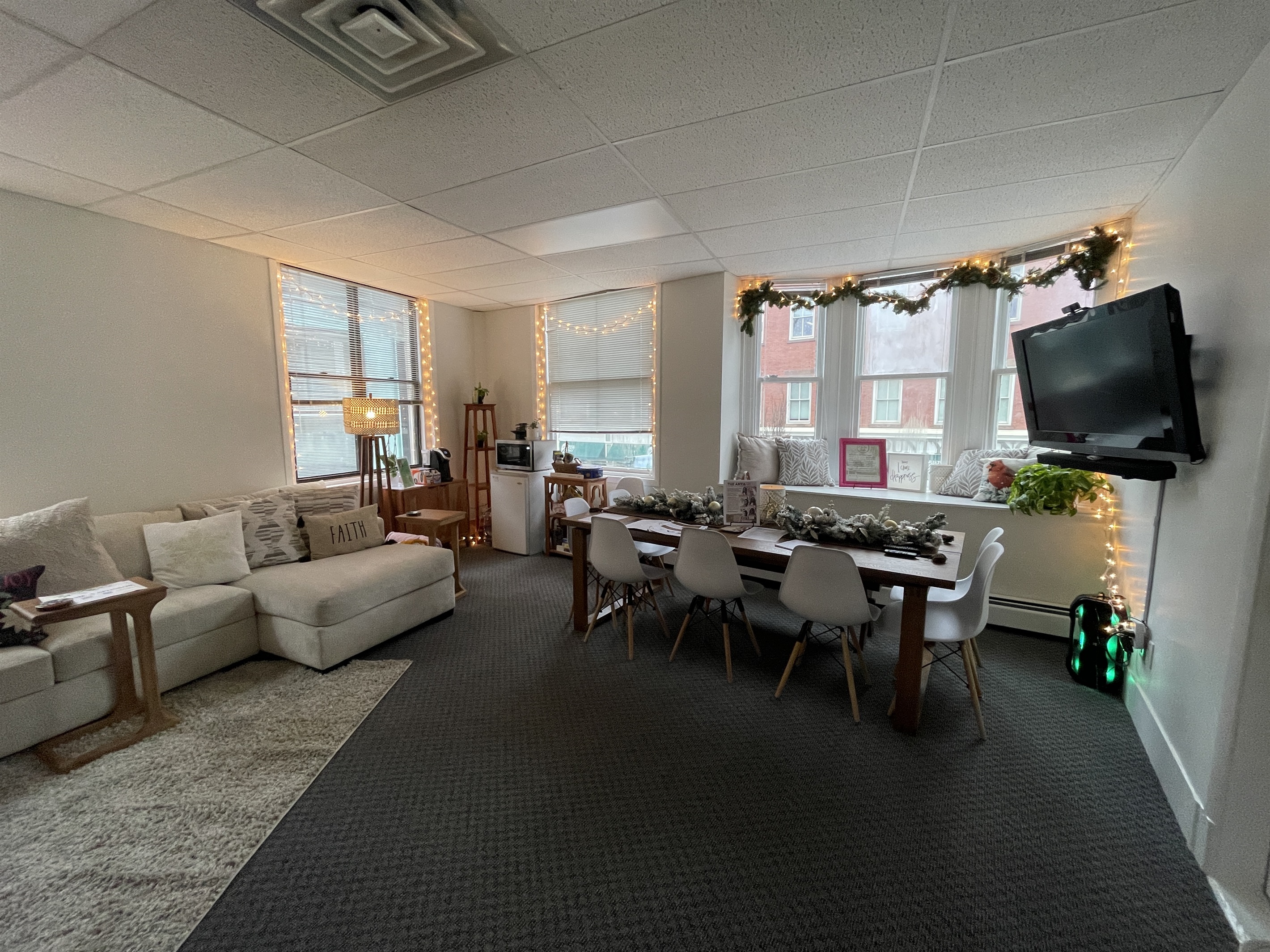 Common Room (Wellness Suite)