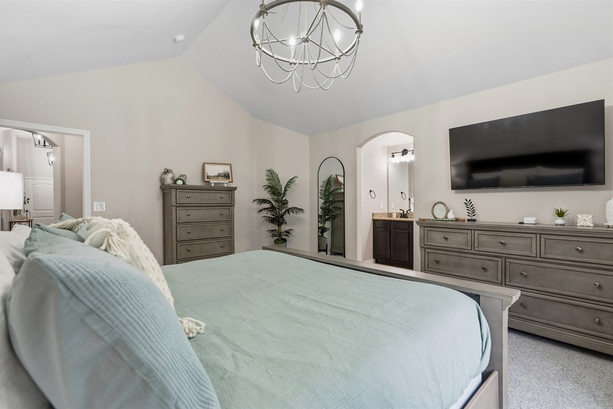 Primary Bedroom ~ King Bed!