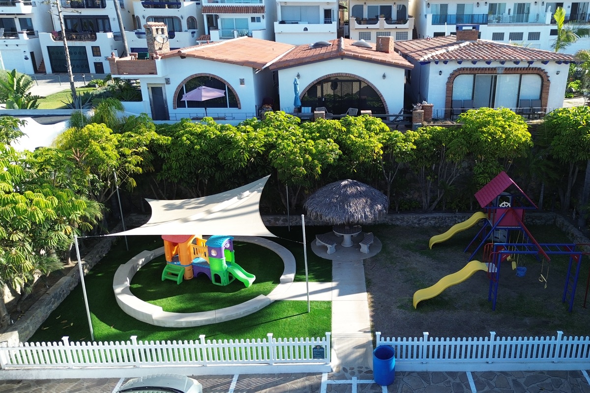 Las Gaviotas Playground