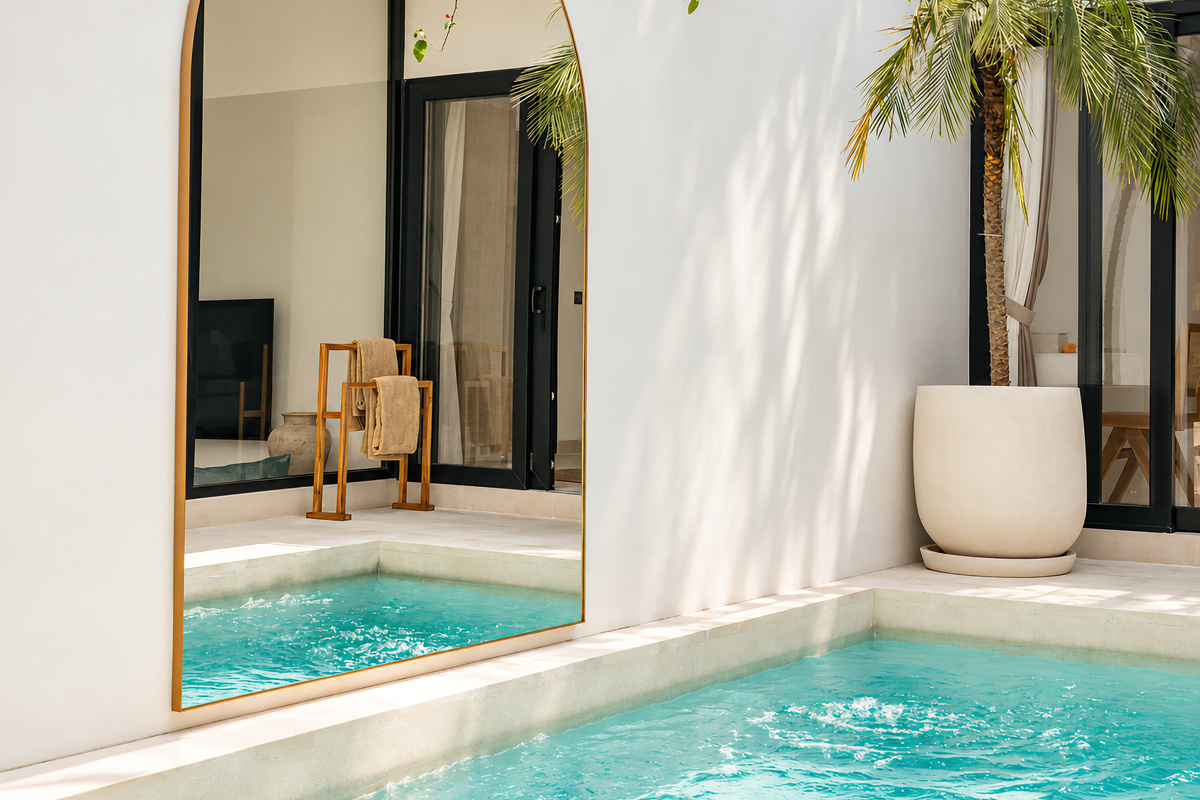 Pool area