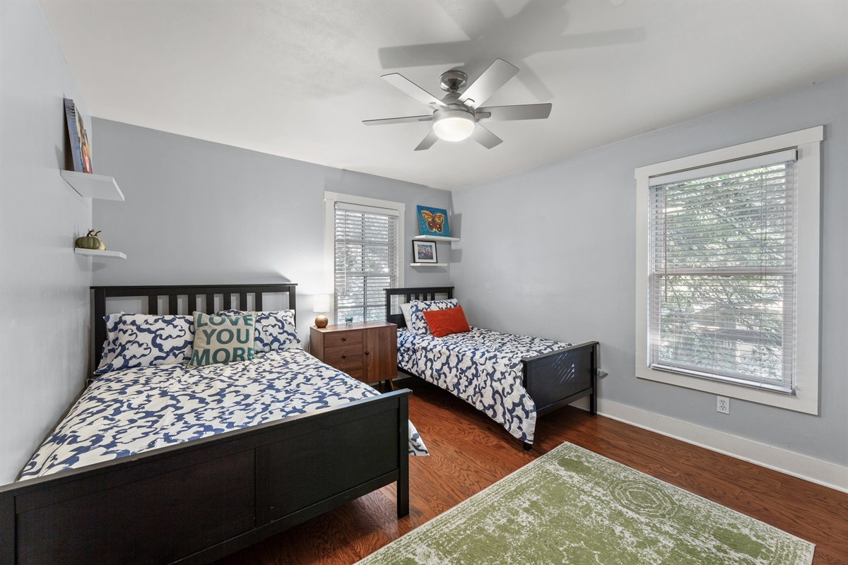 Queen Bed Twin Bed in the 3rd Bedroom