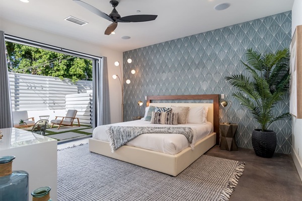 Second Primary with private patio, ensuite bathroom and walk-in closet