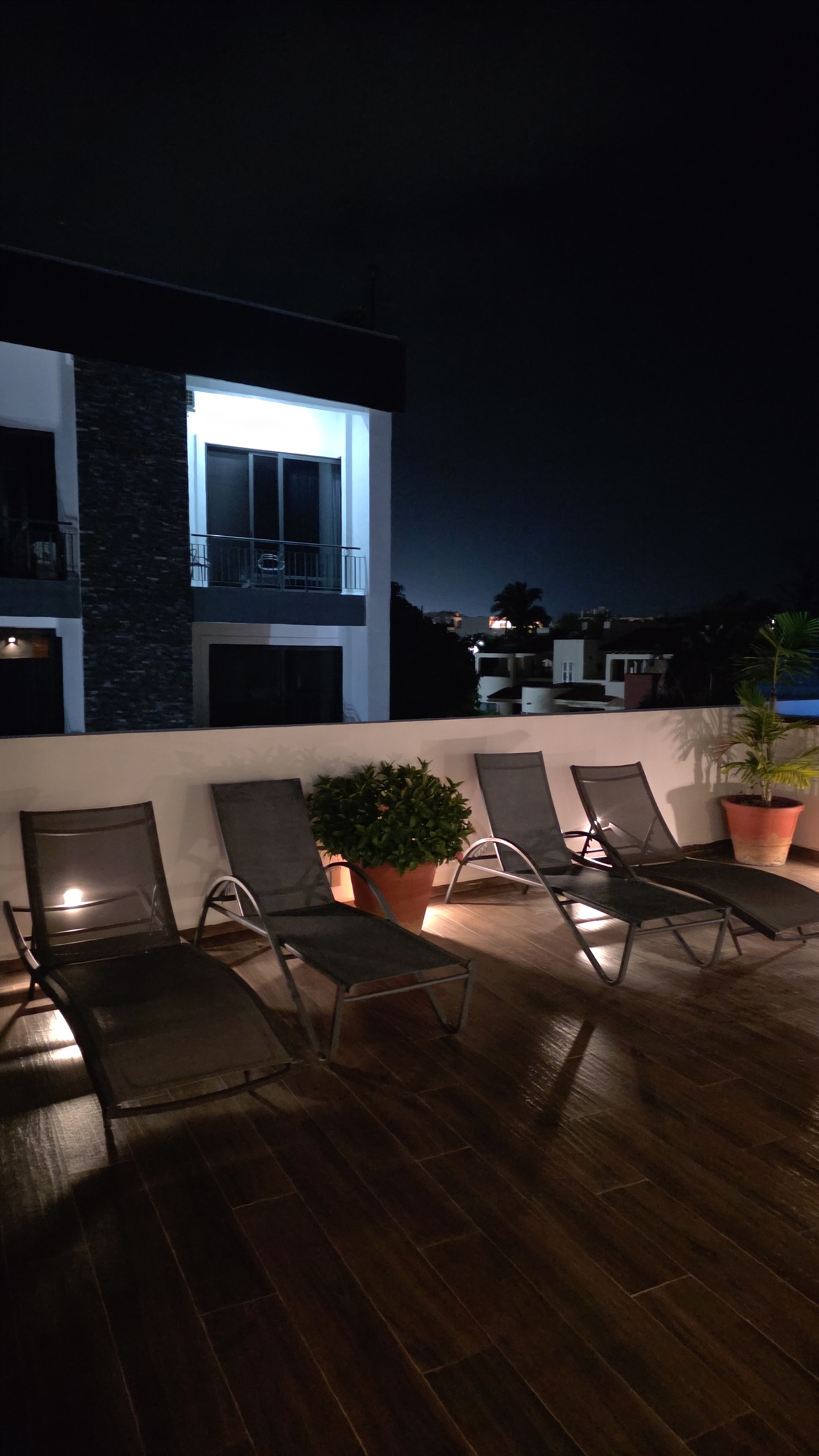 Roof top lounge area