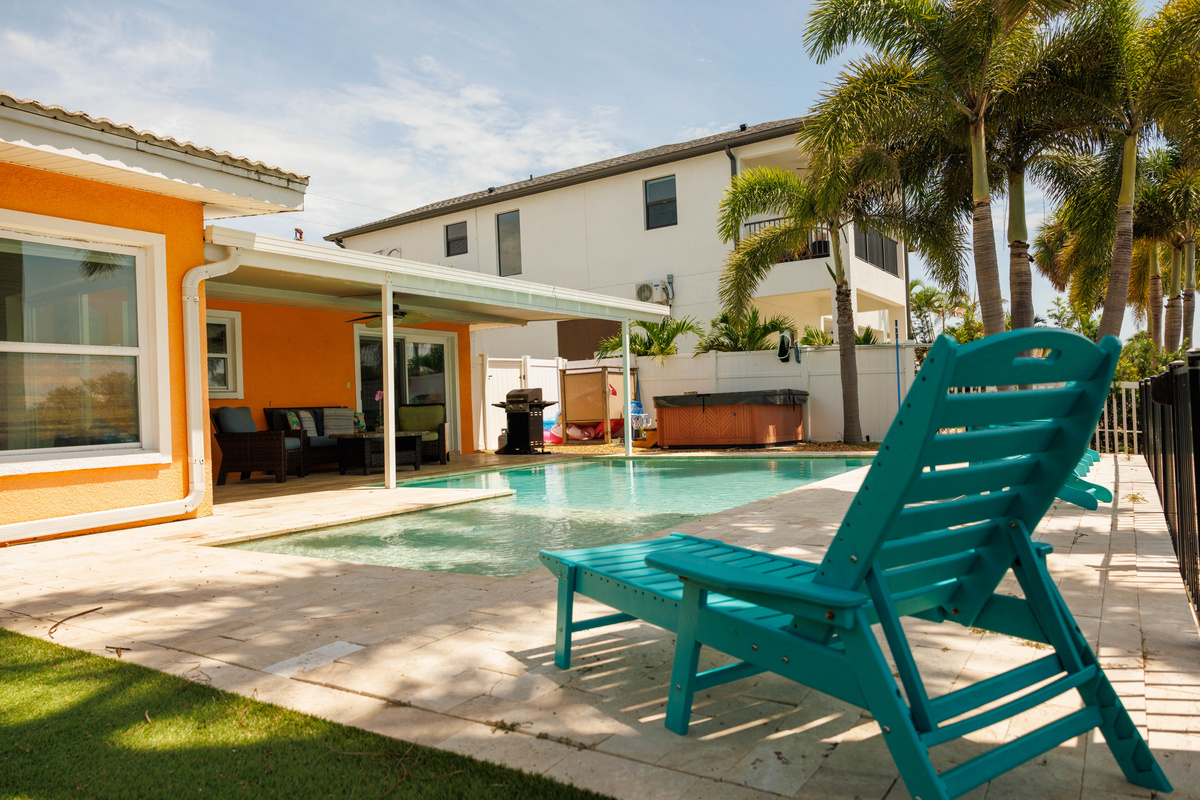 Sun loungers abound