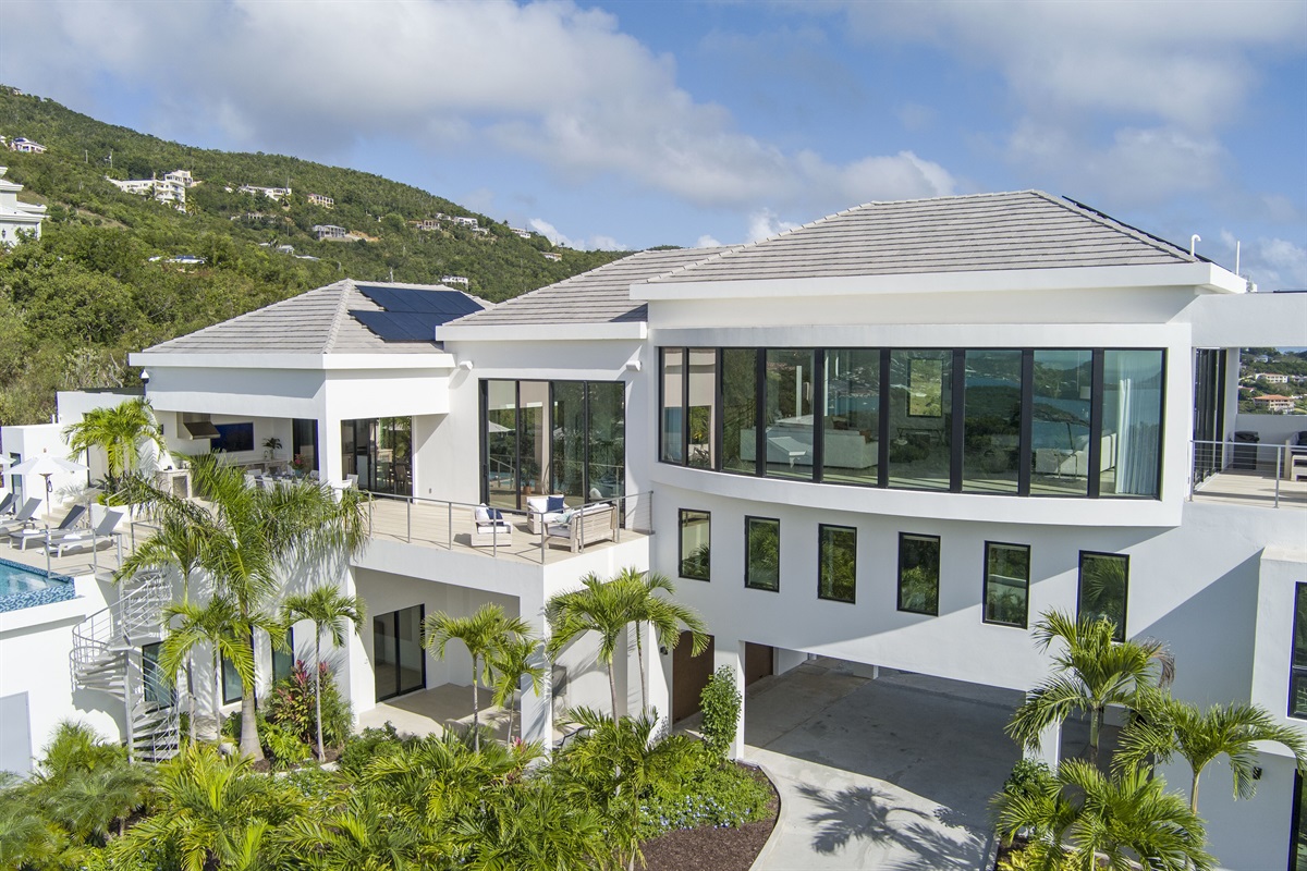 Under the living room and bedrooms you can see the garage entrance