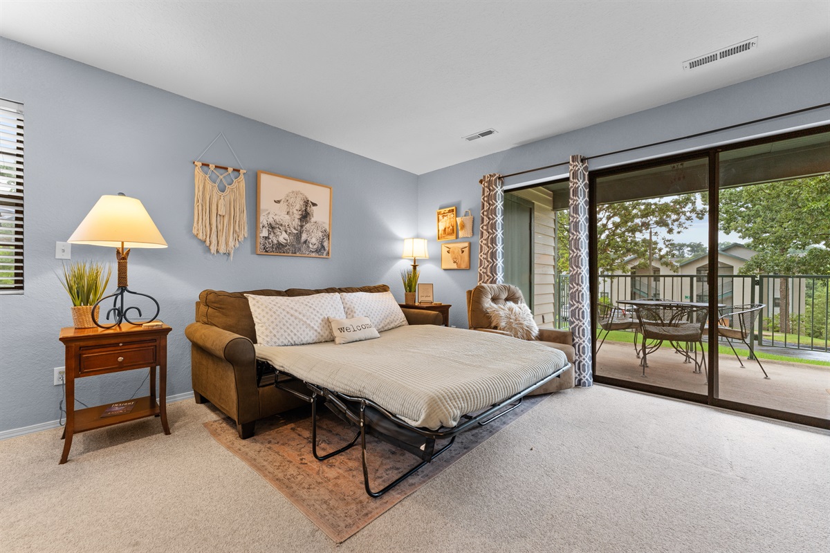 Extra sleeping space lets the condo flex for families or a few additional guests.