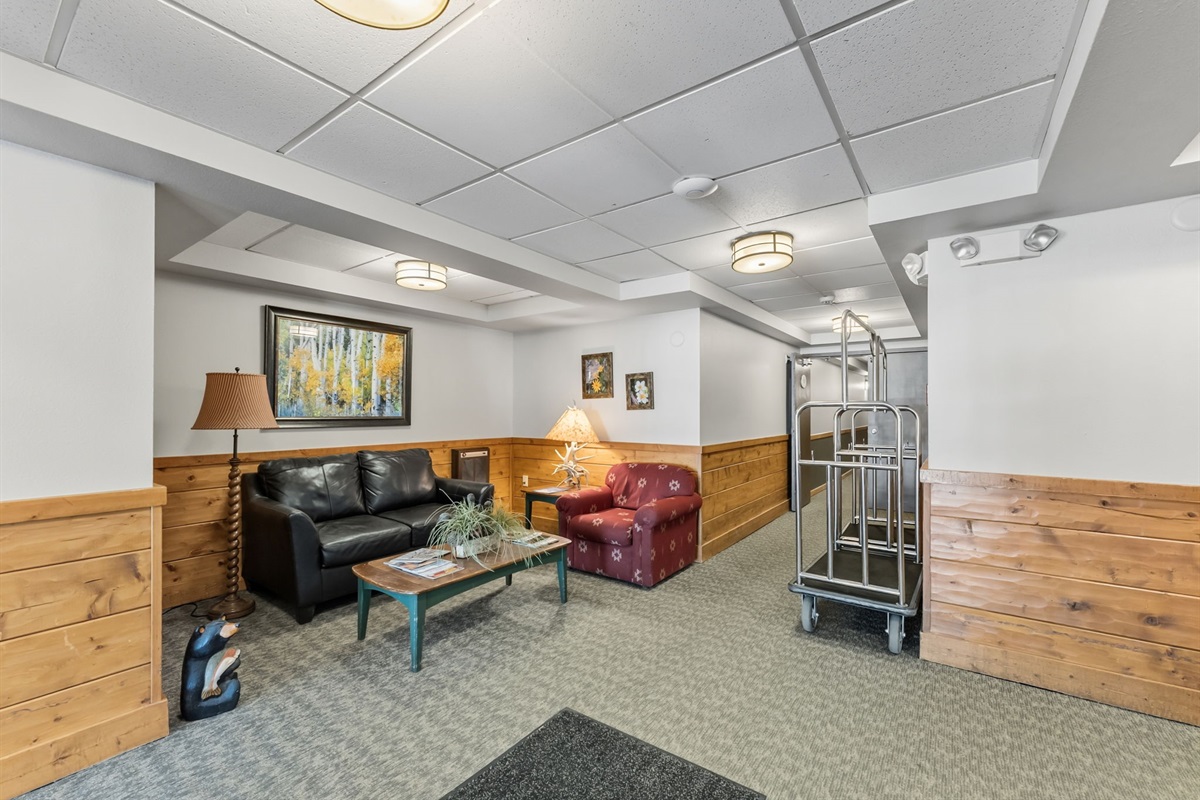 The Lodge at Copper lobby