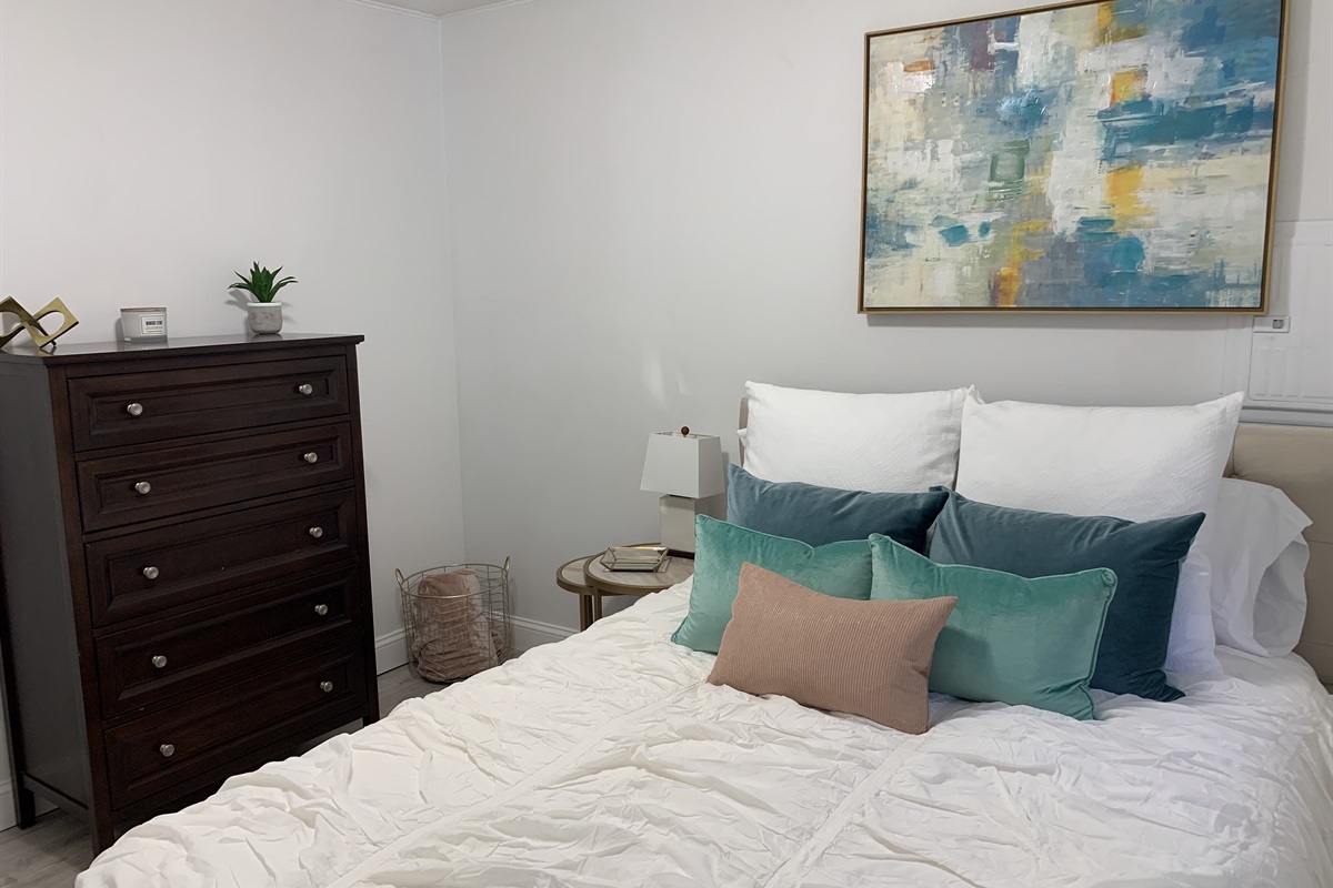 Tastefully decorated with plenty of storage.
