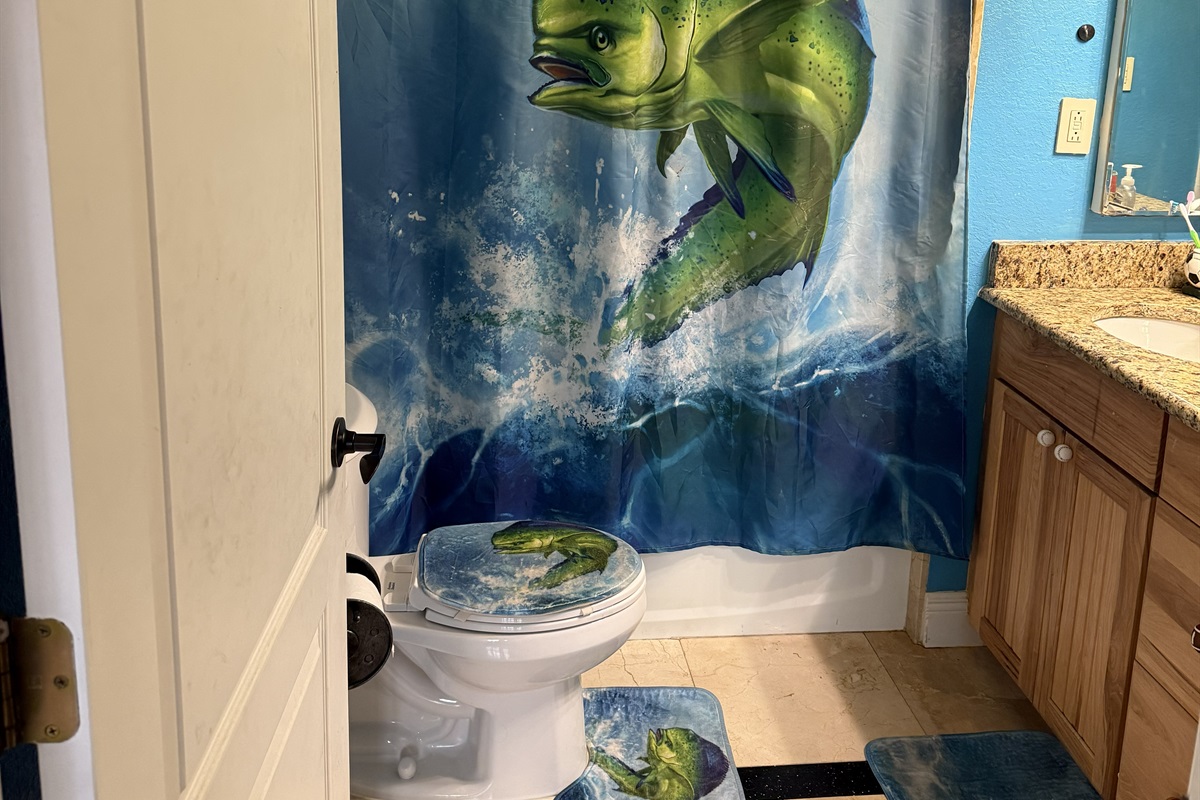 Upstairs Hall Full Bath