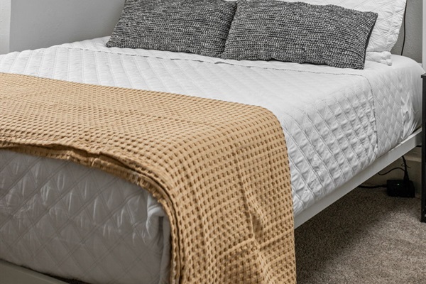 Sleep comfortably in a queen size memory foam bed and blackout curtains. Watch your favorite shows and movies on the smart TV.