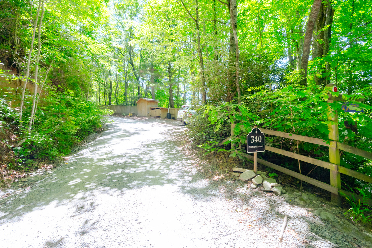 Gravel road approaching the parking area