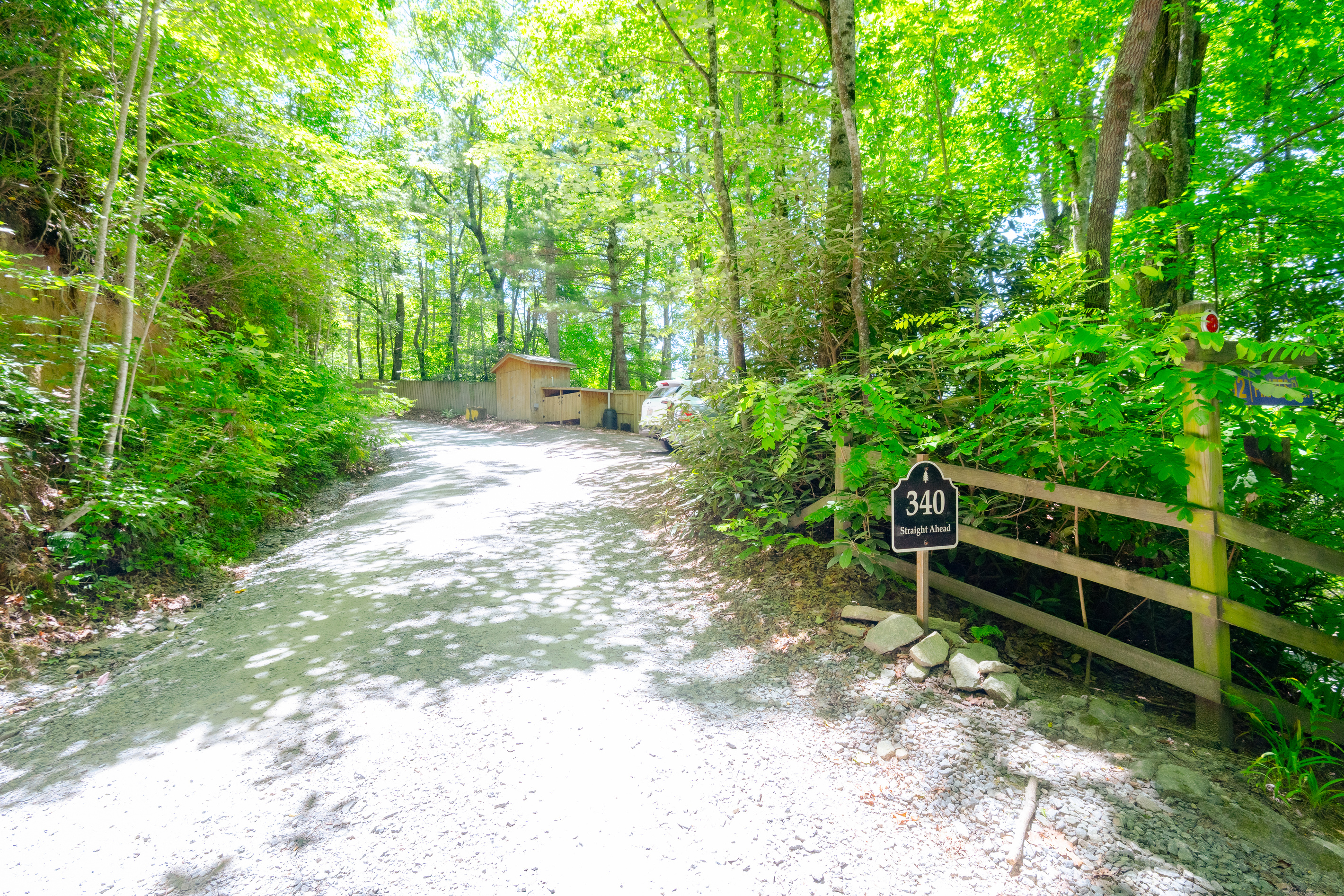 Gravel road approaching the parking area