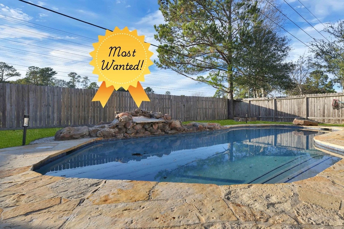 Private Villa Retreat w/ Pool & Outdoor Living – 10 min to IAH