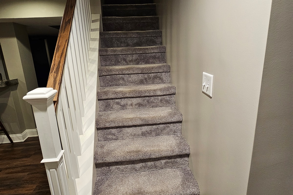 You'll have interior access from the Garden Suite to the Main Floor when you rent the Entire Property.