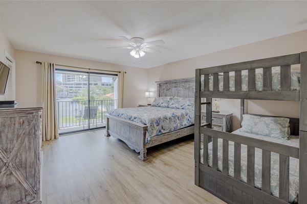 Second bedroom with queen + bunks