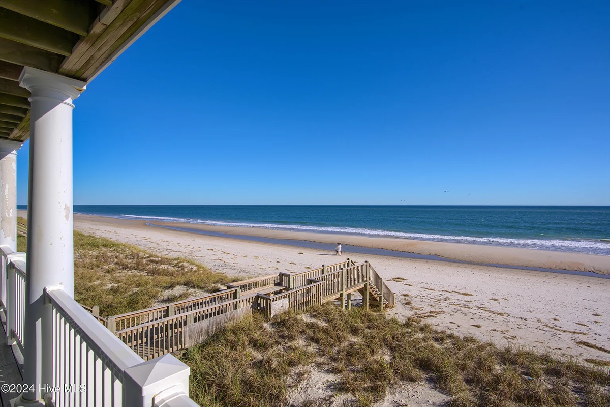 Private deck with breathtaking, unobstructed oceanfront views