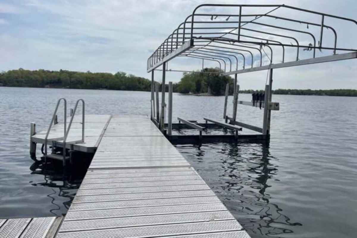 This property is featured by Chartered Rentals in Annandale MN. Chartered Rentals offers one stop shopping. We have lake homes for rent and offer dockside delivery with boat rentals and more. 