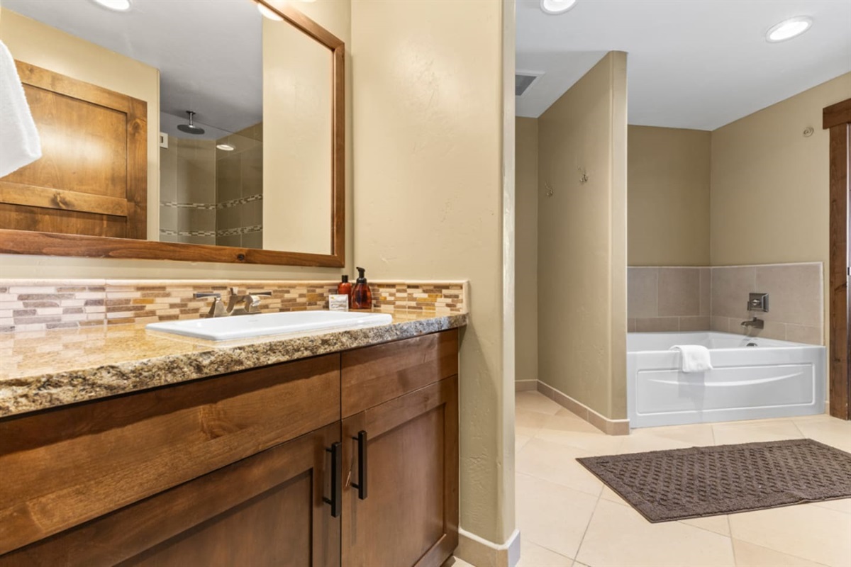 Bathroom 2 - Walk-in Shower & Bathtub
