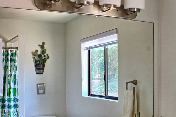 3rd bathroom, accessible from main hallway