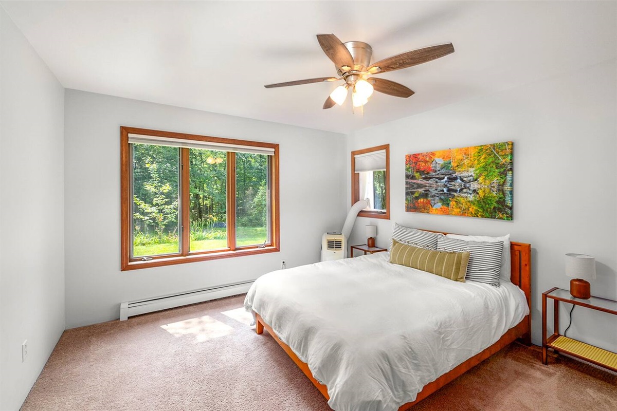 Bedroom #3 (Queen Bed)