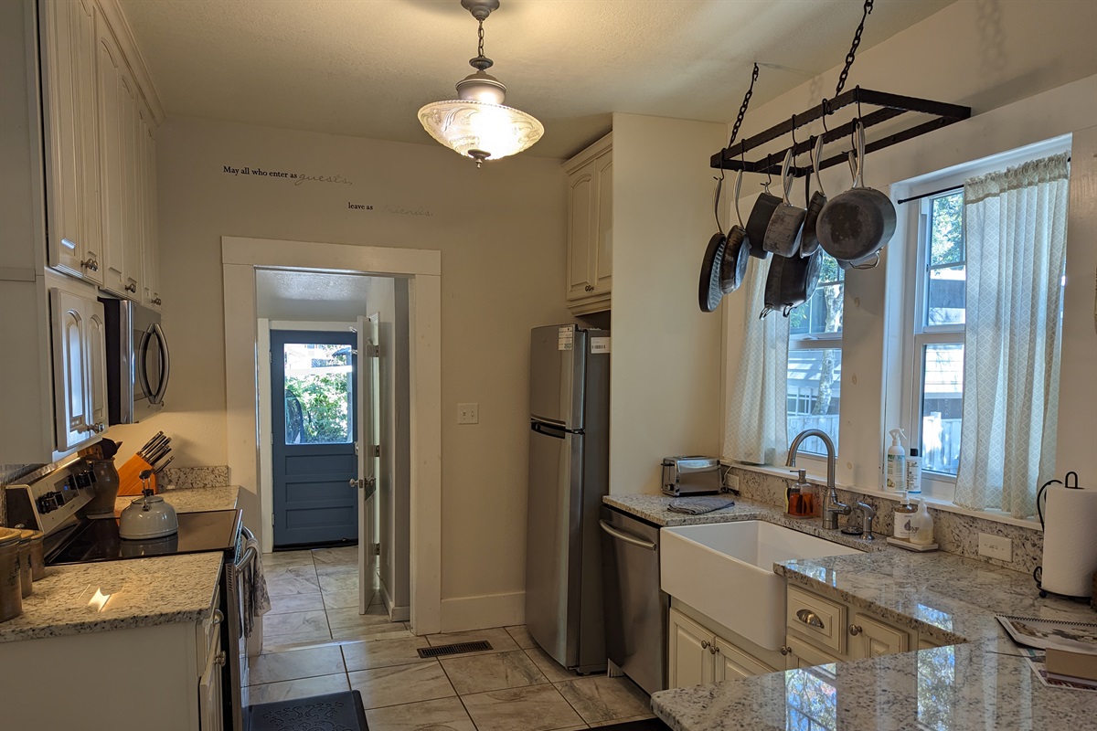 Kitchen (Main house)