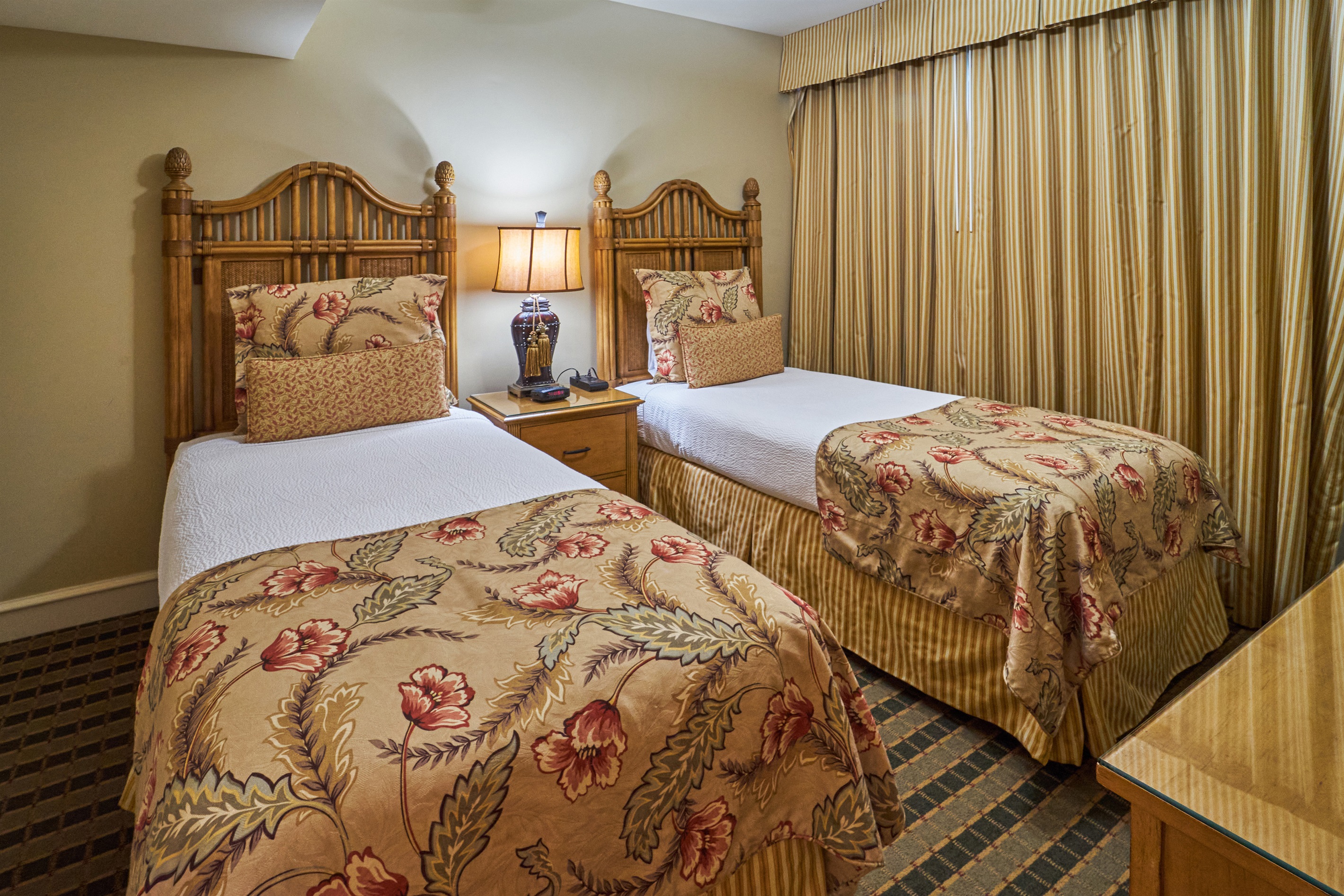 Twin Bedroom