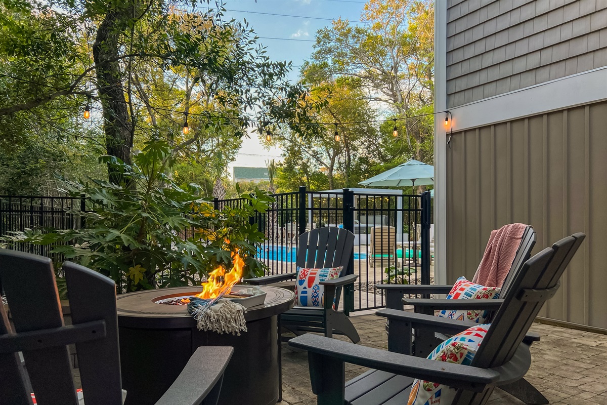 complete with all the amenities to make your stay incredible!