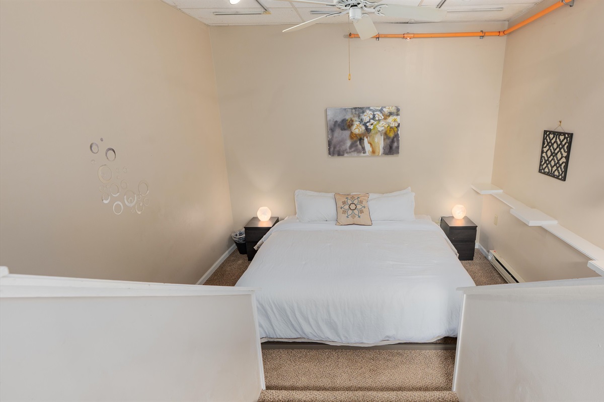 Enjoy Mist's comfortable king bed!