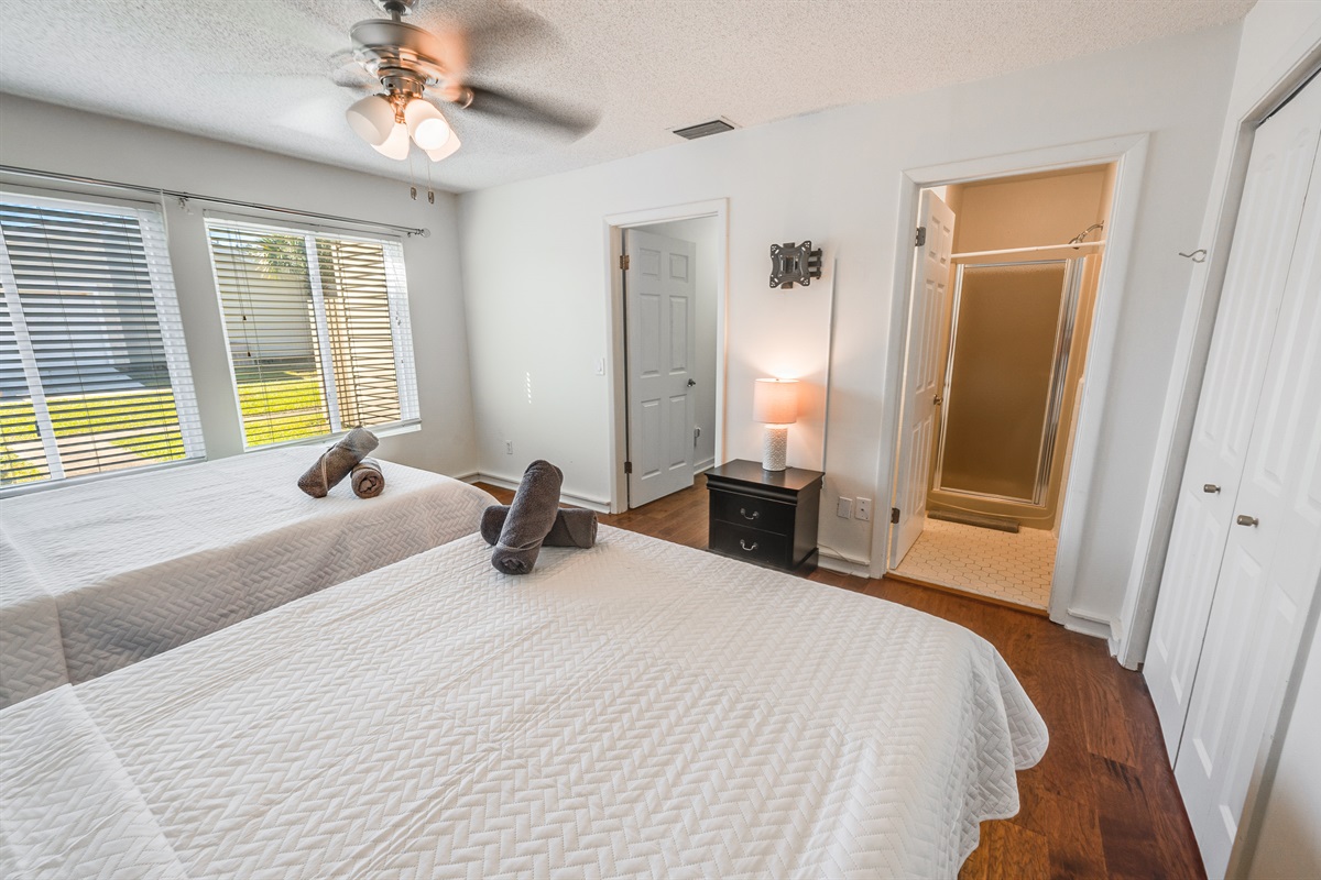 Stunning Bedroom ✨ Beautifully Decorated 🛏️💫