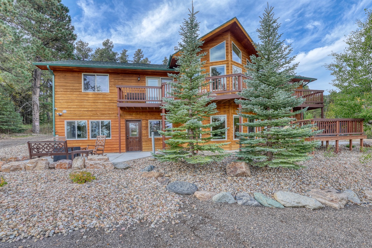 Front of Thunder Ridge