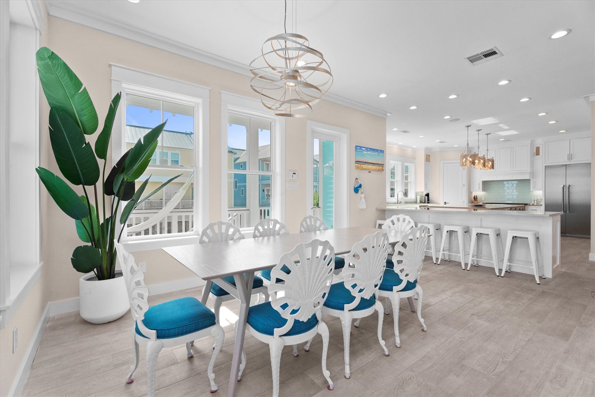 f612986b1bd34c94bd9b81eb0ddfa31e Large | Beachhouse | Texas | TX | Vacation Homes | Galveston | Crystal Beach | Kokomo | Breezy Days | Beachfront Elegance | Sunrise Serenity | Southern Sands Property Management, LLC