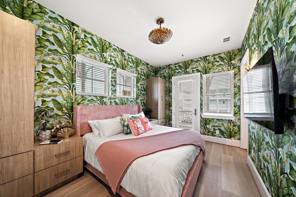 f6134c64c032451497027faf0107cda6 Large | Beachhouse | Texas | TX | Vacation Homes | Galveston | Crystal Beach | Kokomo | Breezy Days | Beachfront Elegance | Sunrise Serenity | Southern Sands Property Management, LLC