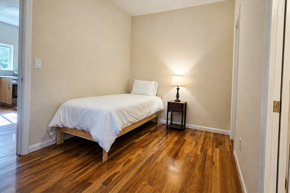 Fourth bedroom with a single bed