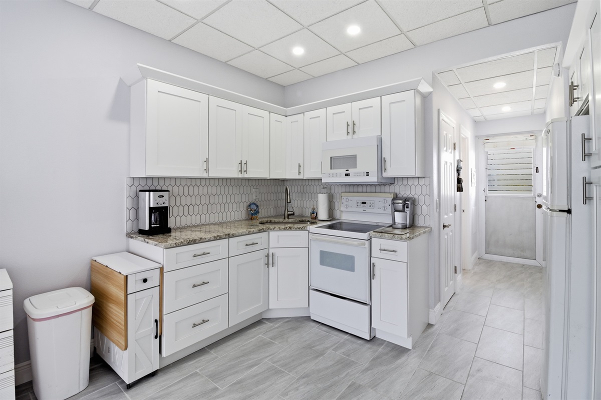 Studio! Fully renovated in 2026!  Indian Shores Beach is across the street!