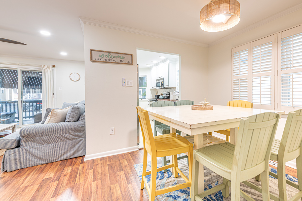dining_room_and_living_area