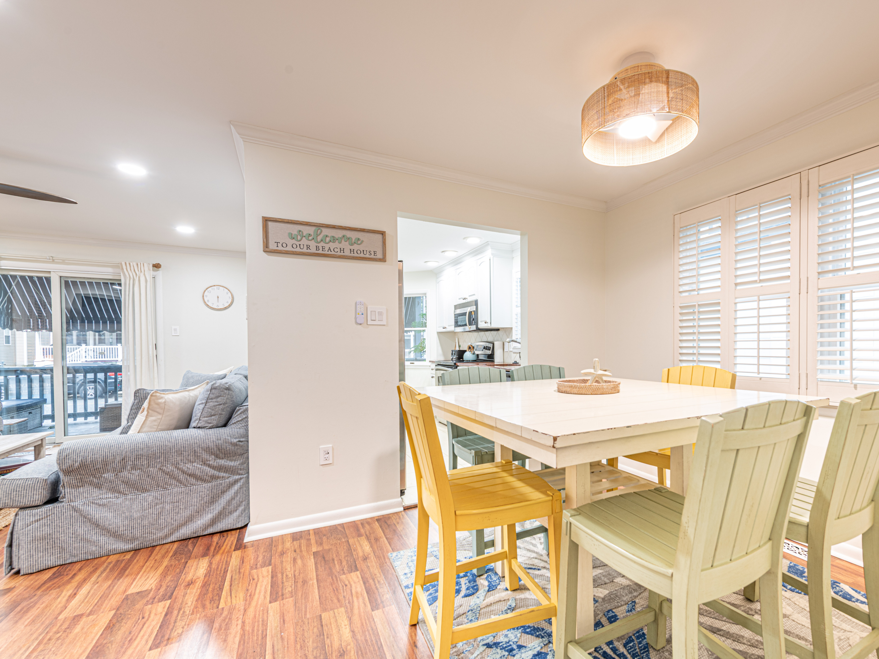 dining_room_and_living_area