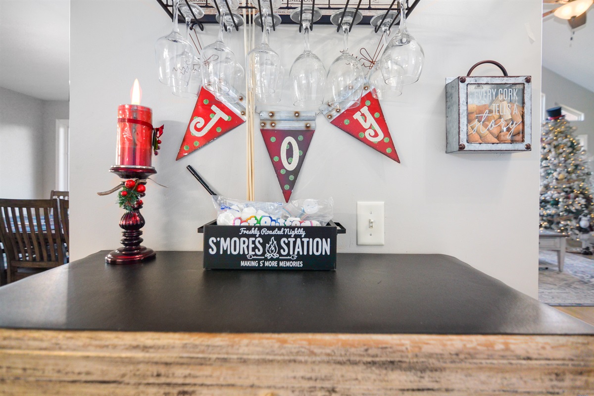 Your built-in s’mores spot for chilly evenings and sweet laughter.