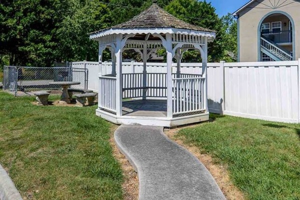 Gazebo (designated smoking area)