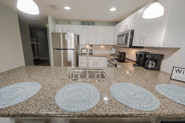 Fully equipped kitchen