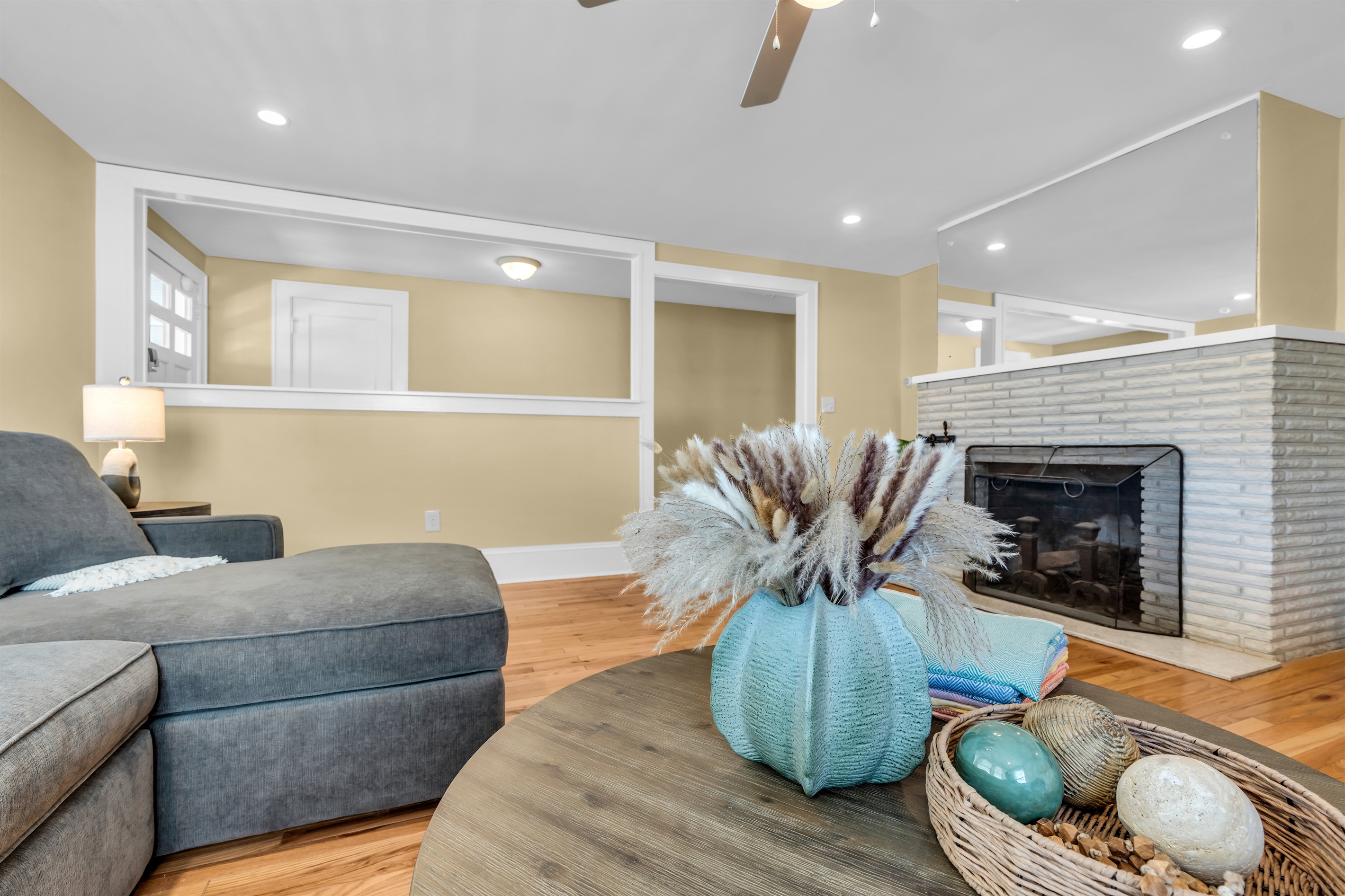 Coastal charm and a beautiful design.