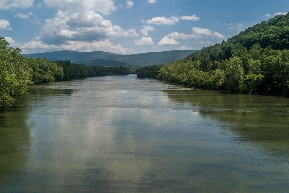 Canoe down the mighty Shenandoah River! This is what it looks like from above the river (drone picture)