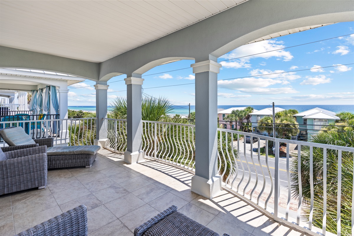 3rd Floor Balcony