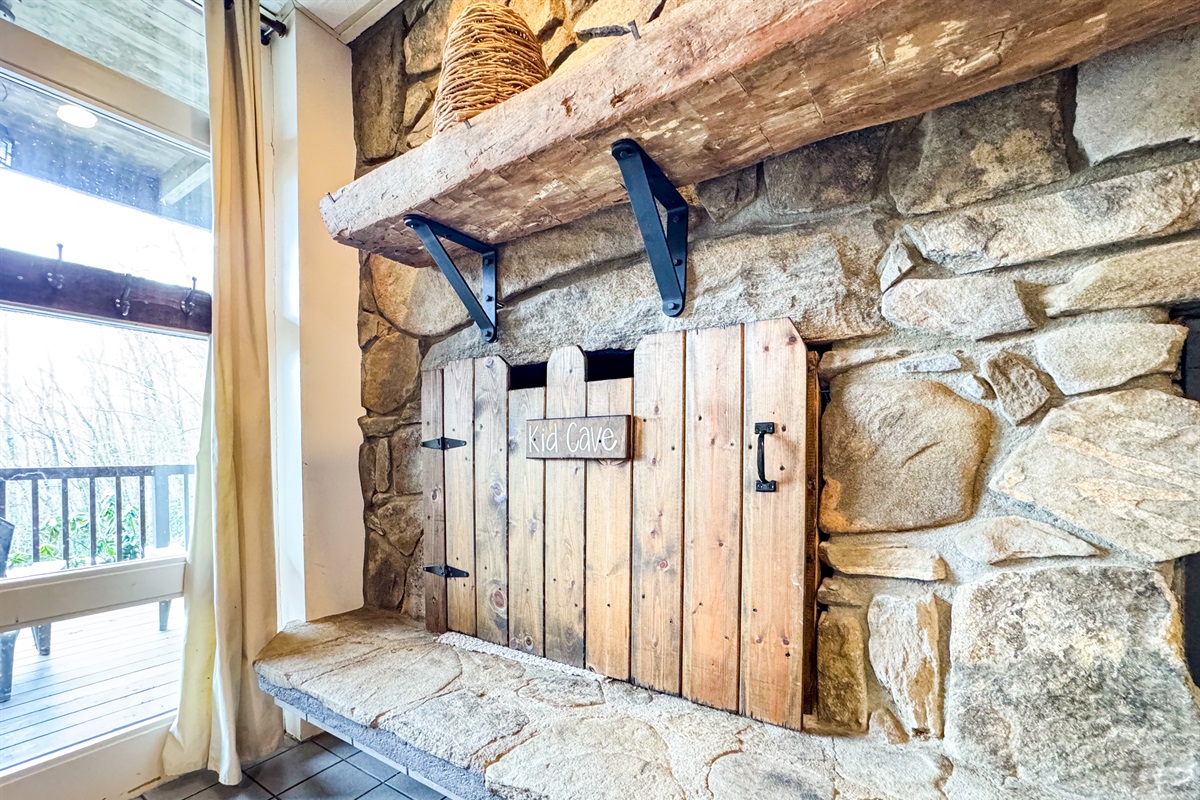 the ever so popular kids cave...It's the first place they go so we surrendered it to the little ones!