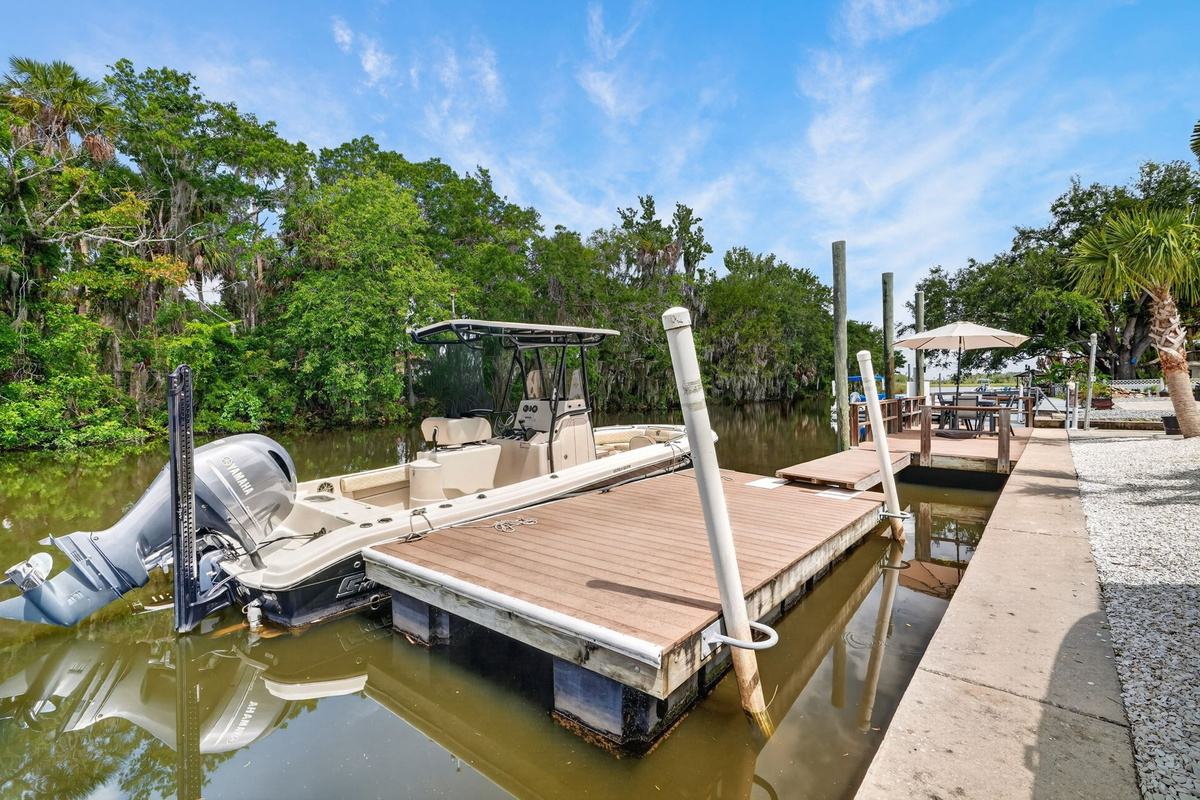 Private dock