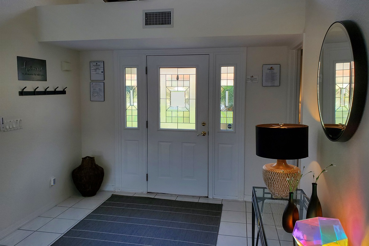 Entryway/foyer