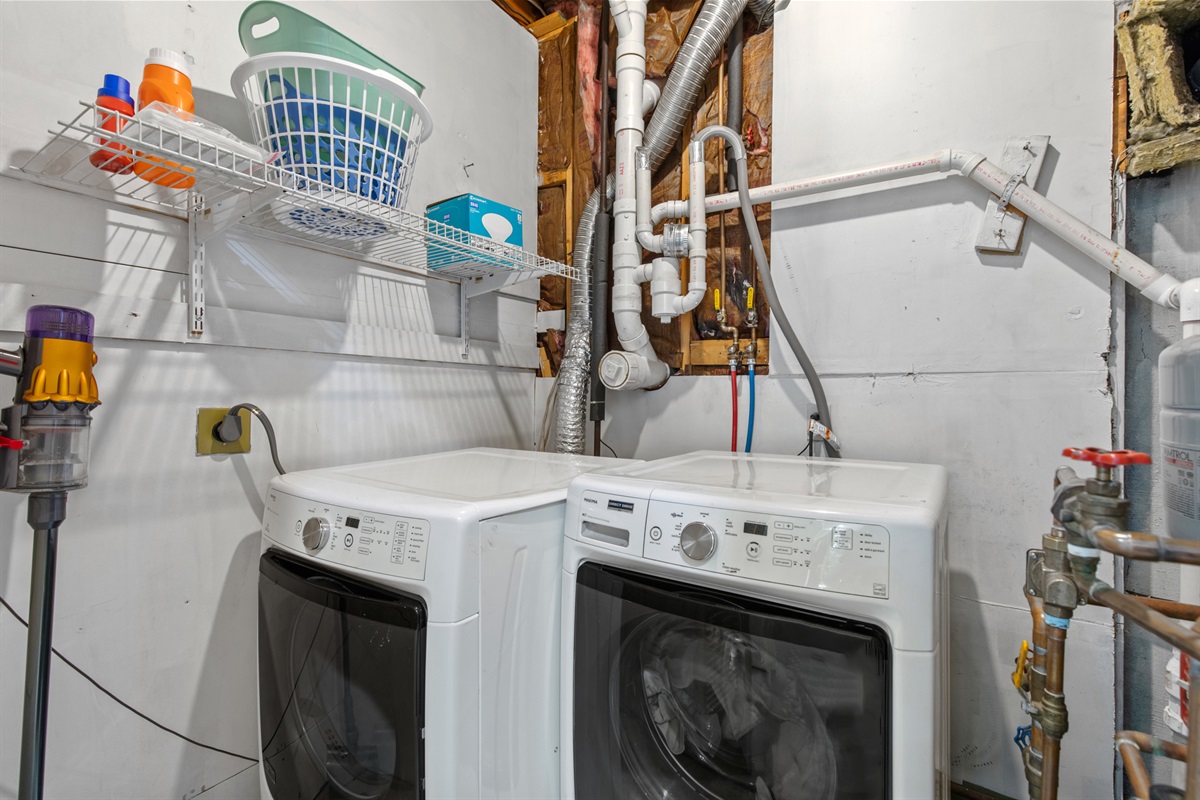 Washer and Dryer on site